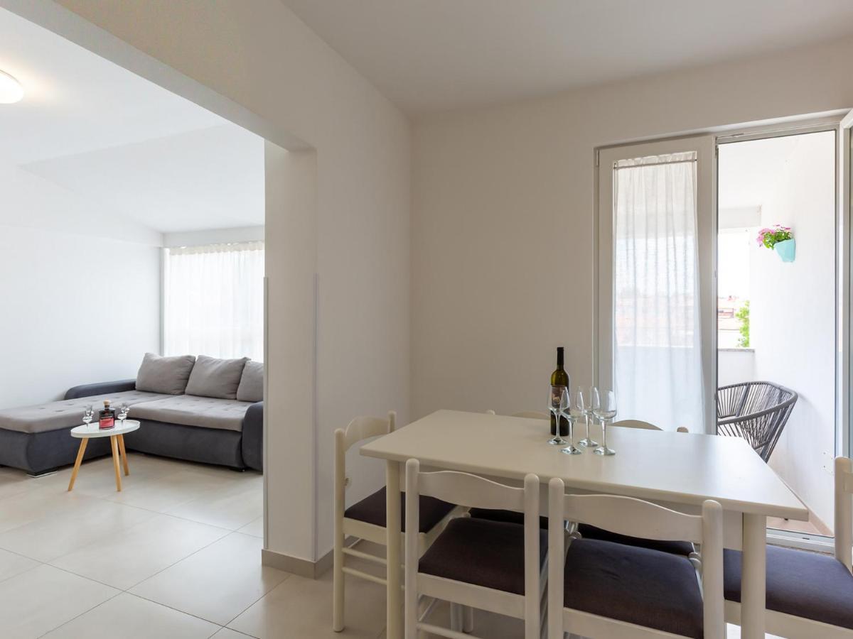 Amoroso Apartment 200M From Sea Poreč Buitenkant foto