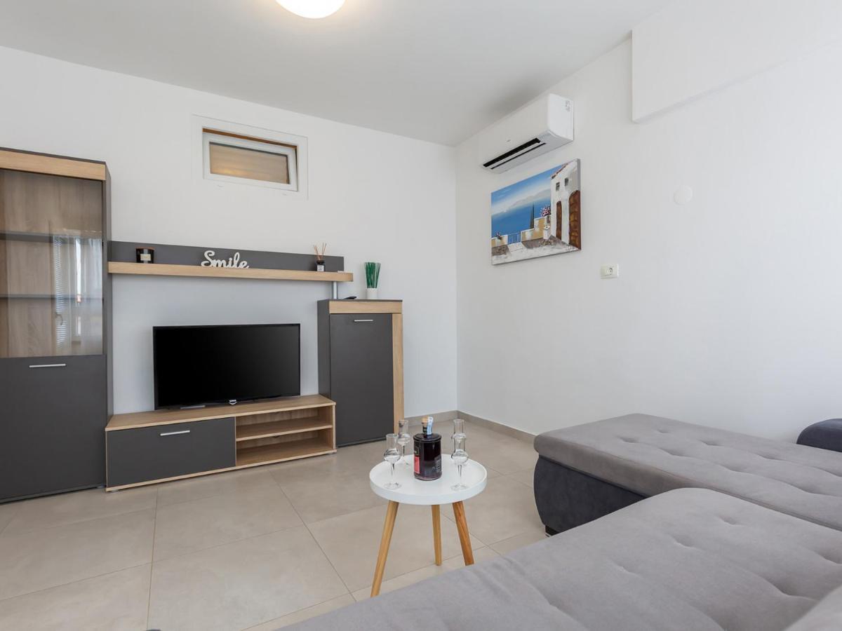 Amoroso Apartment 200M From Sea Poreč Buitenkant foto