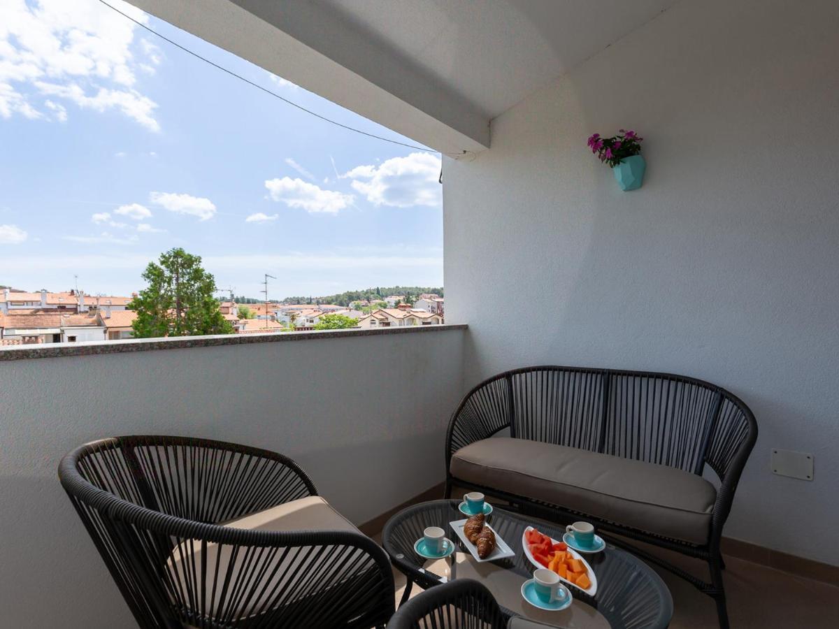 Amoroso Apartment 200M From Sea Poreč Buitenkant foto